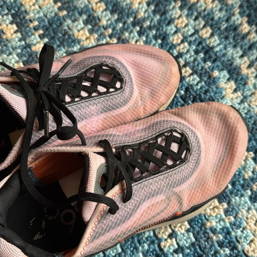 Women’s Nike Air Max 2090 Sneakers - Picture 6 of 8